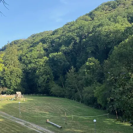 Πανσιόν La Bastide D'albignac *